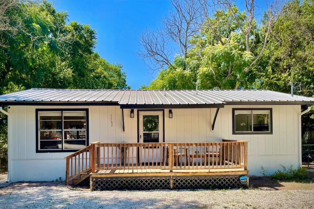 Canyon Lake River House Retreat-Location With Hot Tub Exterior photo